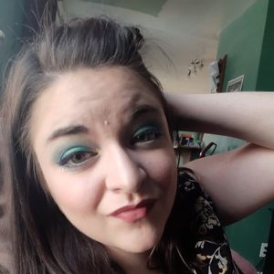 Meet your Posher, Brittany-ann